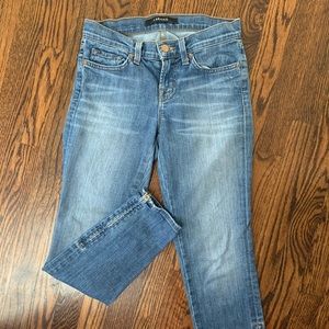 Jbrand Capri with zipper bottoms